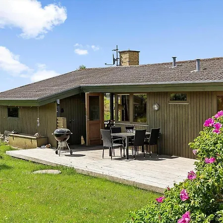 84324-knebel-skraningen-18 Hébergement de vacances